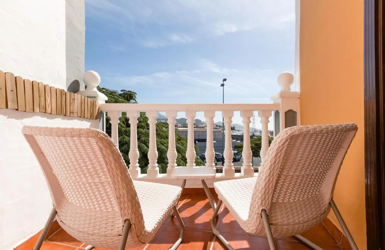 דירות אדחה Apartamento Residencial Con Piscina En Adeje ספרד